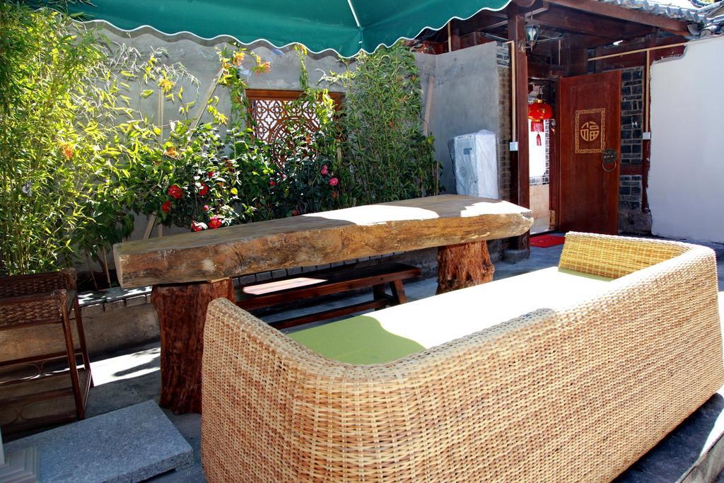 Runtong International Youth Hostel Лицзян Экстерьер фото