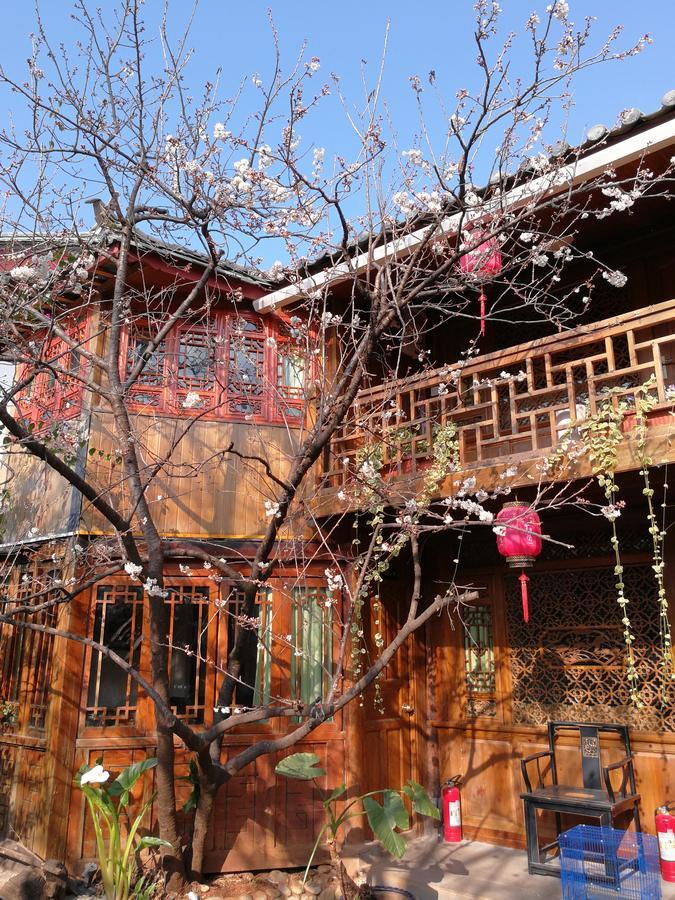 Runtong International Youth Hostel Лицзян Экстерьер фото
