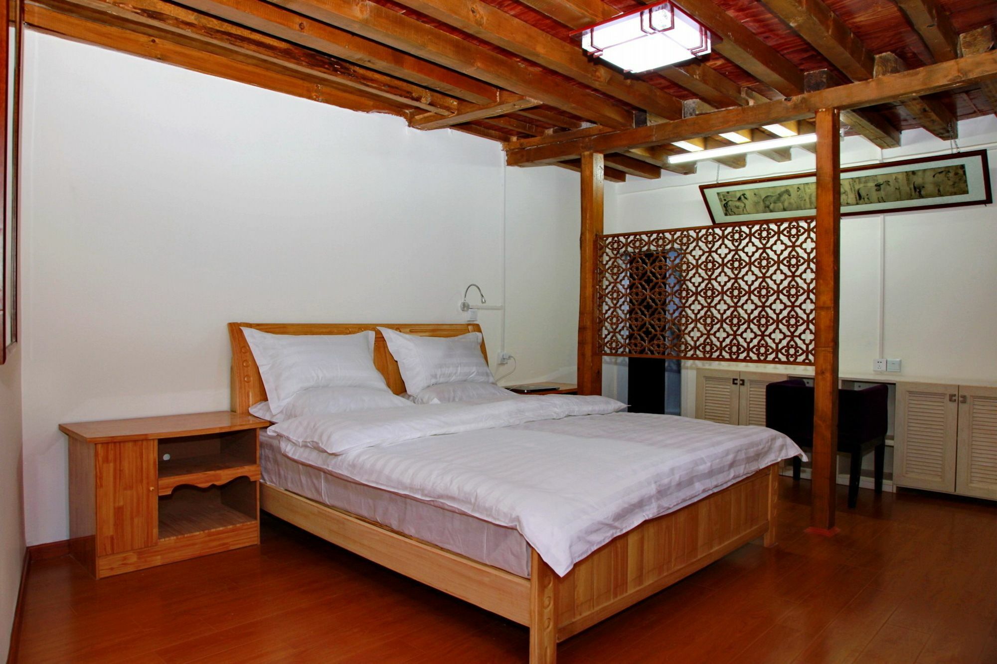 Runtong International Youth Hostel Лицзян Экстерьер фото
