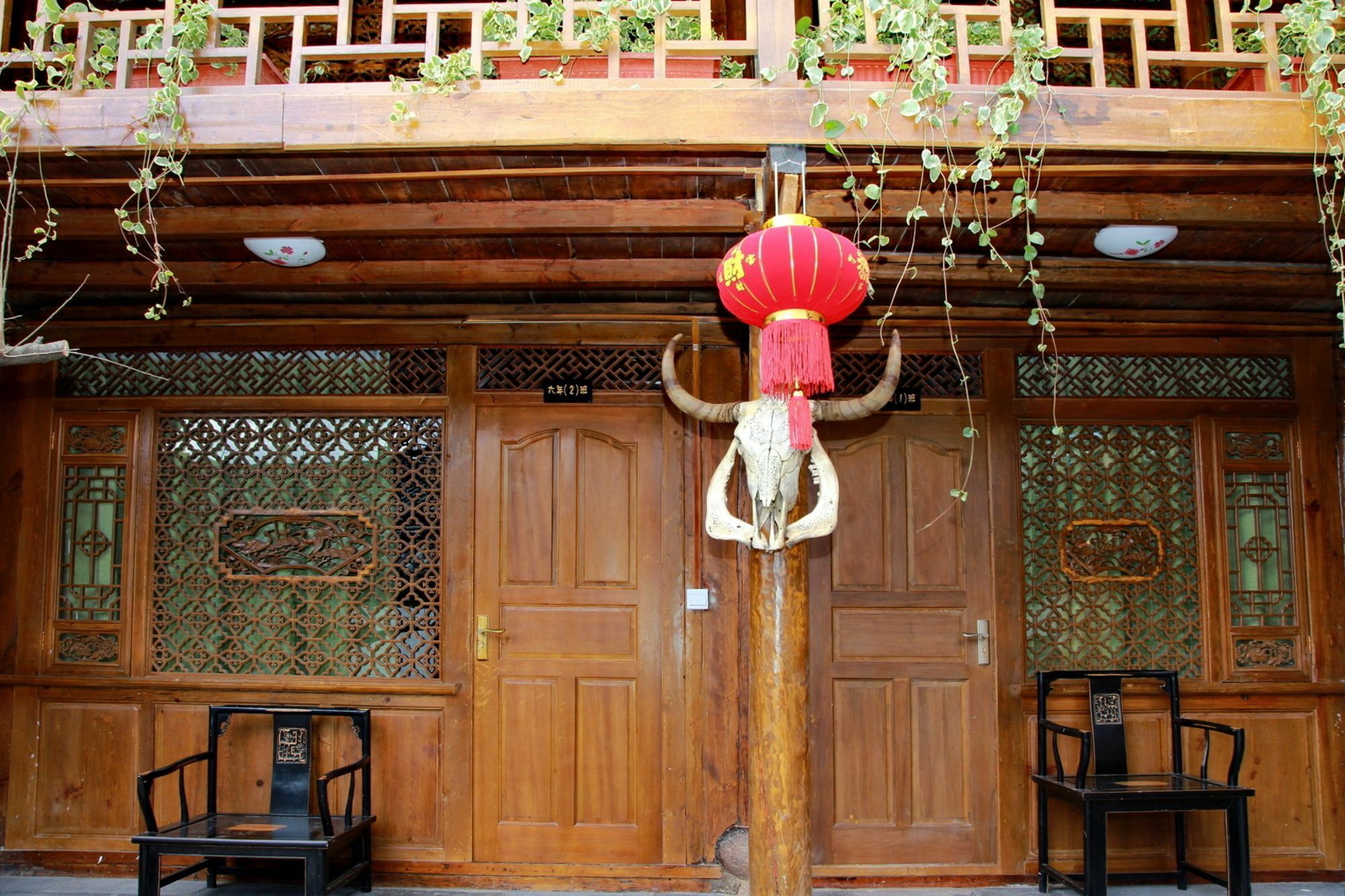 Runtong International Youth Hostel Лицзян Экстерьер фото